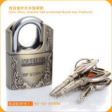 Europe Market Good Quality Zinc Alloy Shackle Half Protected Bullet Key Padlock